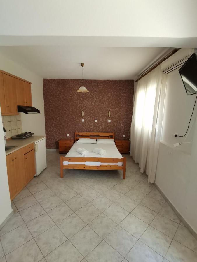 Helios Apartments Limenaria  Esterno foto